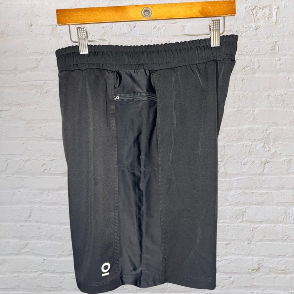 Men's Optimal Human Black Athletic Shorts with Pocket Details - M.